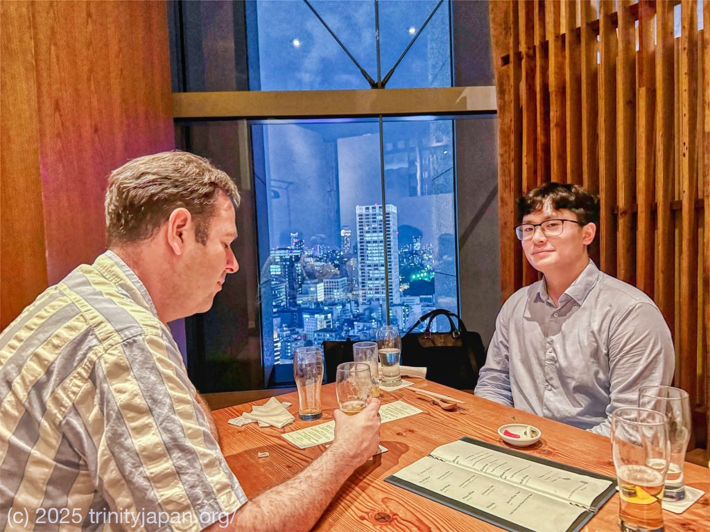 2025年6月27年（金曜日）18:00,ケンブリッジ大学・トリニティコレッジの医学生のグループ参加。脳神経外科、幹細胞、英国・日本の違いについてのディスカッション