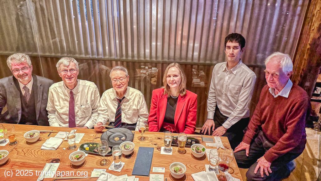 2025年12月16日(火曜日)19:30トリニティ・コレッジ・ケンブリッジ大学忘年会。라종일 ・羅鍾一大使(トリニティ・コレッジ・ケンブリッジ大学)博士卒業生「龍と美女 – 政治学者がおとぎ話を書く理由」についての基調講演予定